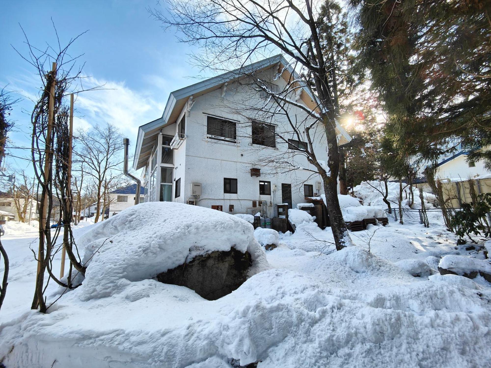 Hotel Foxtrot Hakuba Bagian luar foto